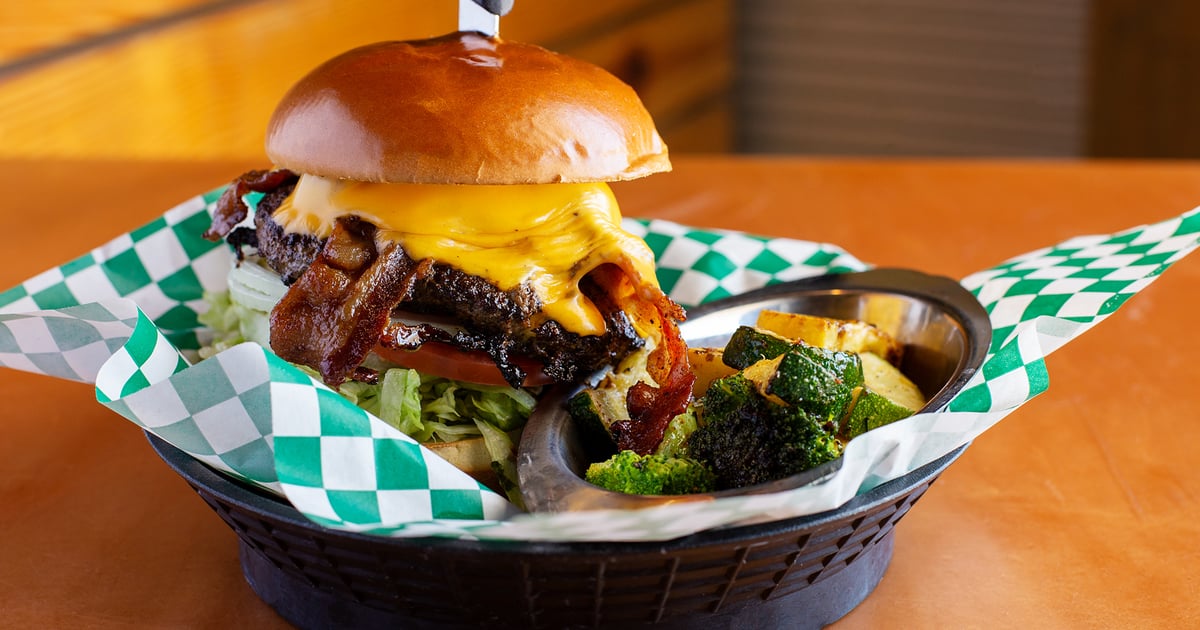 Froggers Grill and Bar Bar & Grill in FL