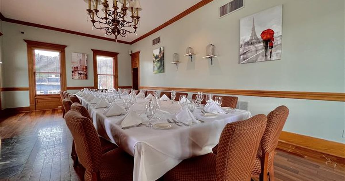 Holiday Reservations - Gelston House Restaurant And Inn - Restaurant In 