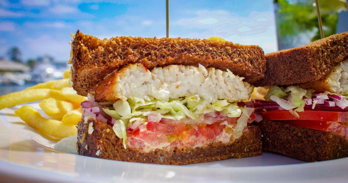 MAHI MAHI SANDWICH LUNCH Woody's Wharf Seafood Restaurant in