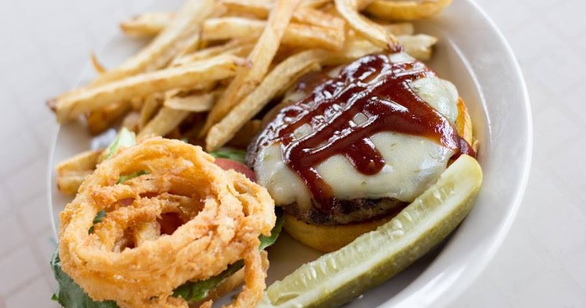 Specials rayz caf restaurant in genoa oh