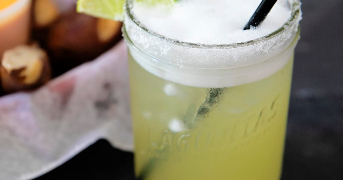 Happy Hour Specials Pippa's Sports Cafe Sports Bar in Danbury, CT