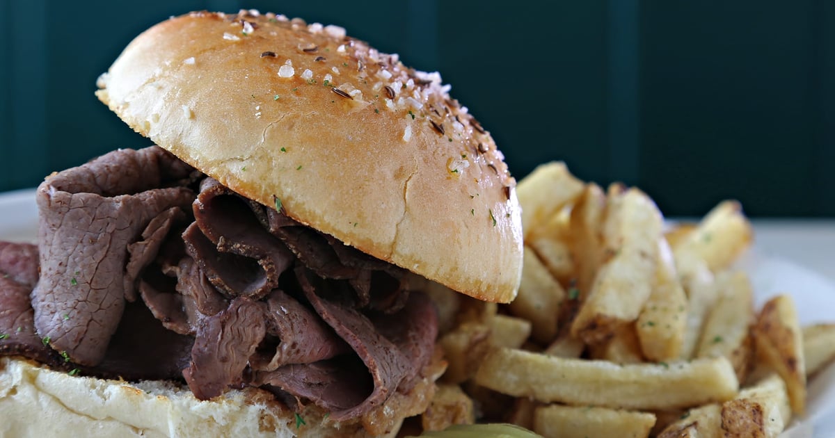 Roast Beef on a Weck Roll - Lunch & Dinner - Uncle Joe's Diner - Diner ...