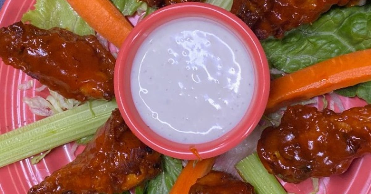 Chicken Wings HAPPY HOUR Yolanda's Mexican Cafe