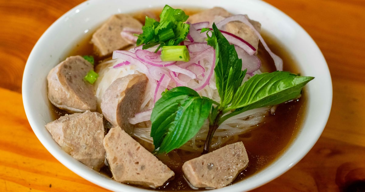 P4. Meatball Phở Menu Pho Dakao Vietnamese Restaurant in GA