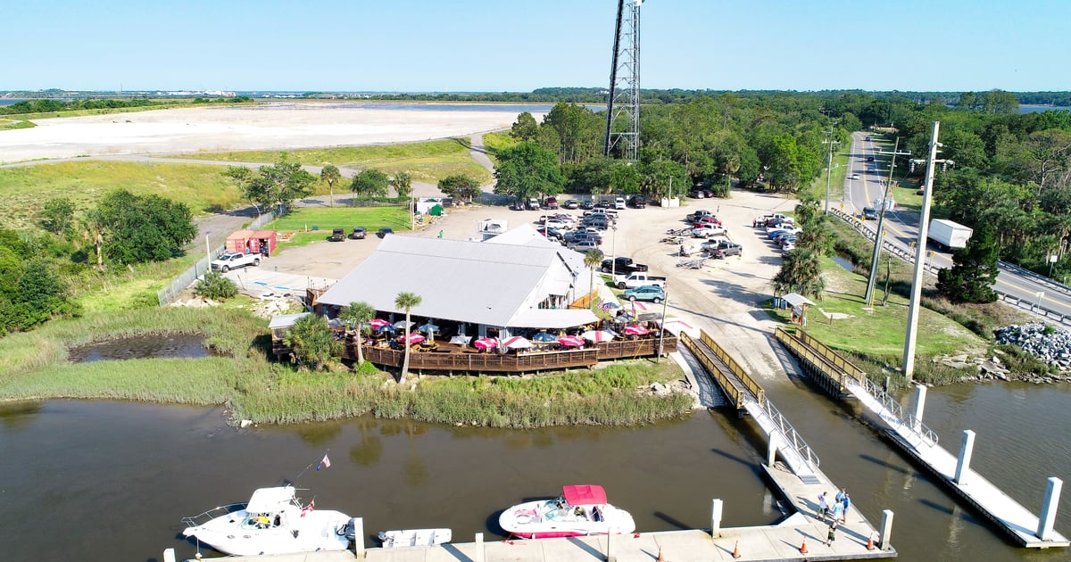 Palms Fish Camp Restaurant Seafood Restaurant in Jacksonville, FL