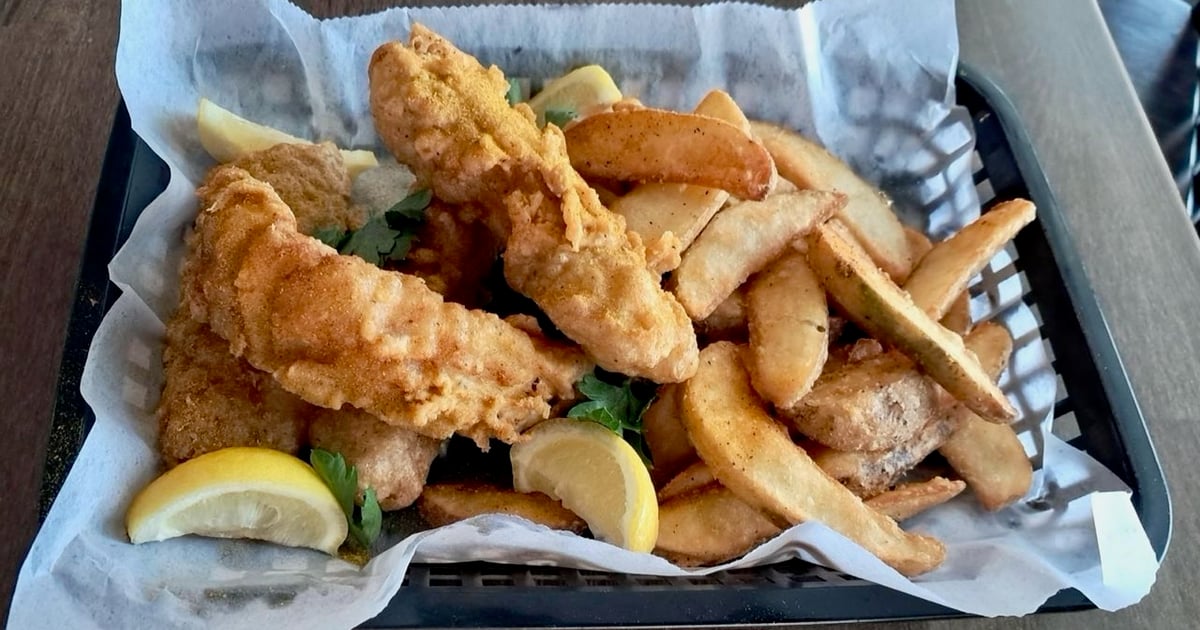 Events Live Oak Tavern Pub in St. Simons Island, GA