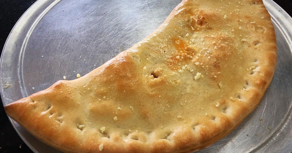 Pizza Turnover Large Pizza/ Stromboli/ Calzones Healthy Garden