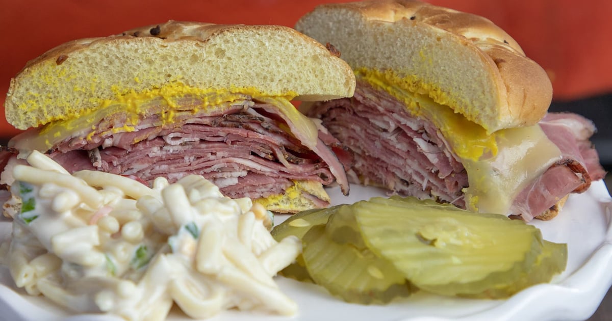 to Butch's Grinders Butch's Grinders Sandwich Restaurant in Riverside, CA