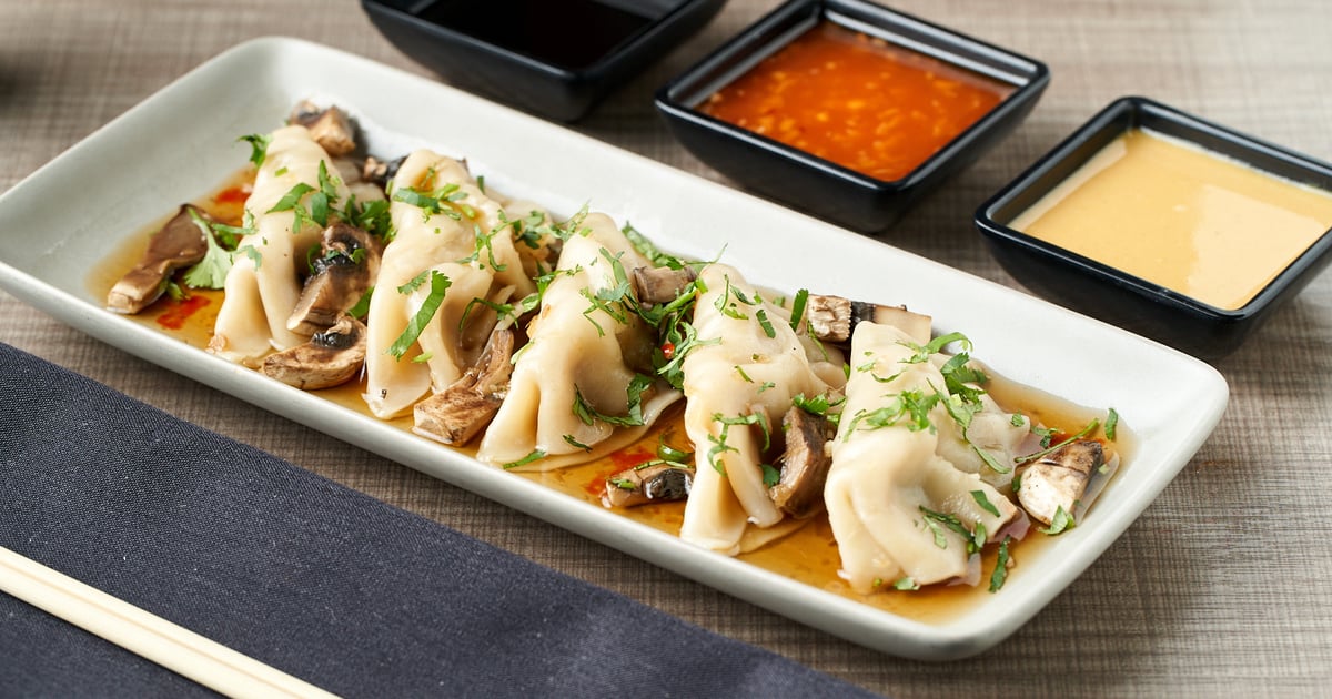 Happy Hour Ling's Wok Shop Asian Restaurant in Scottsdale, AZ