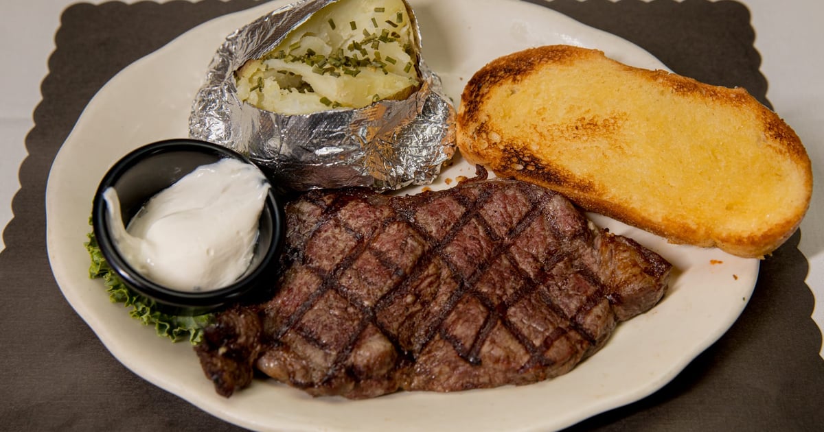 Choice Angus New York Strip Steak 14 oz. - Dinner Menu - Cammarata's