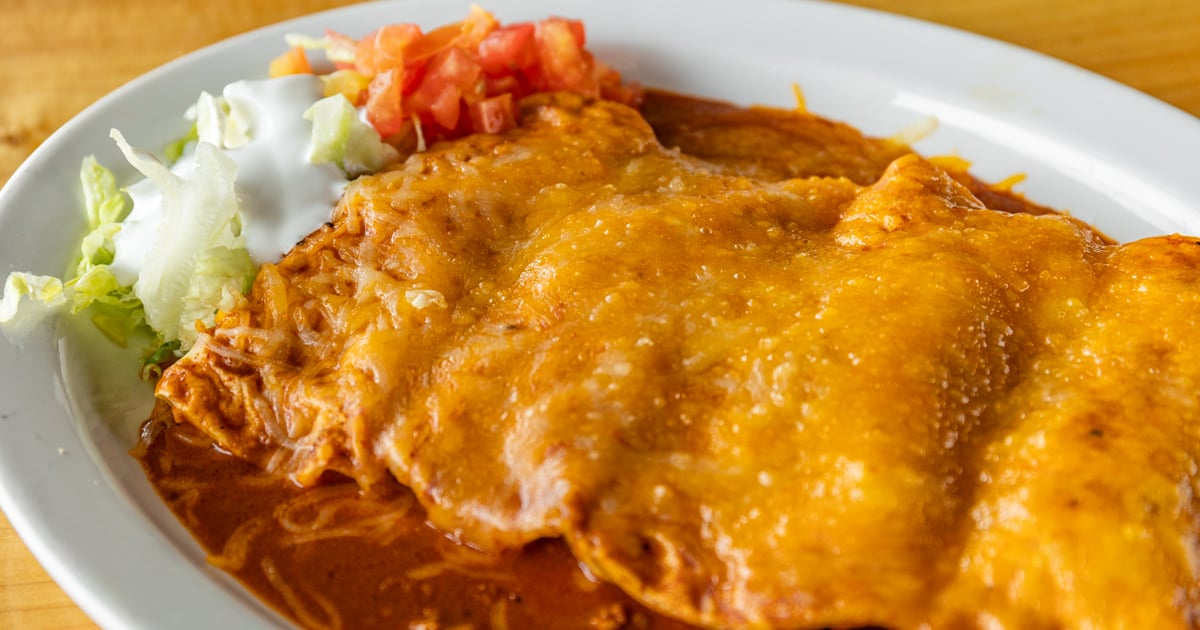 enchilada-supreme-d-22-food-tacos-el-cunado-cascade-mexican