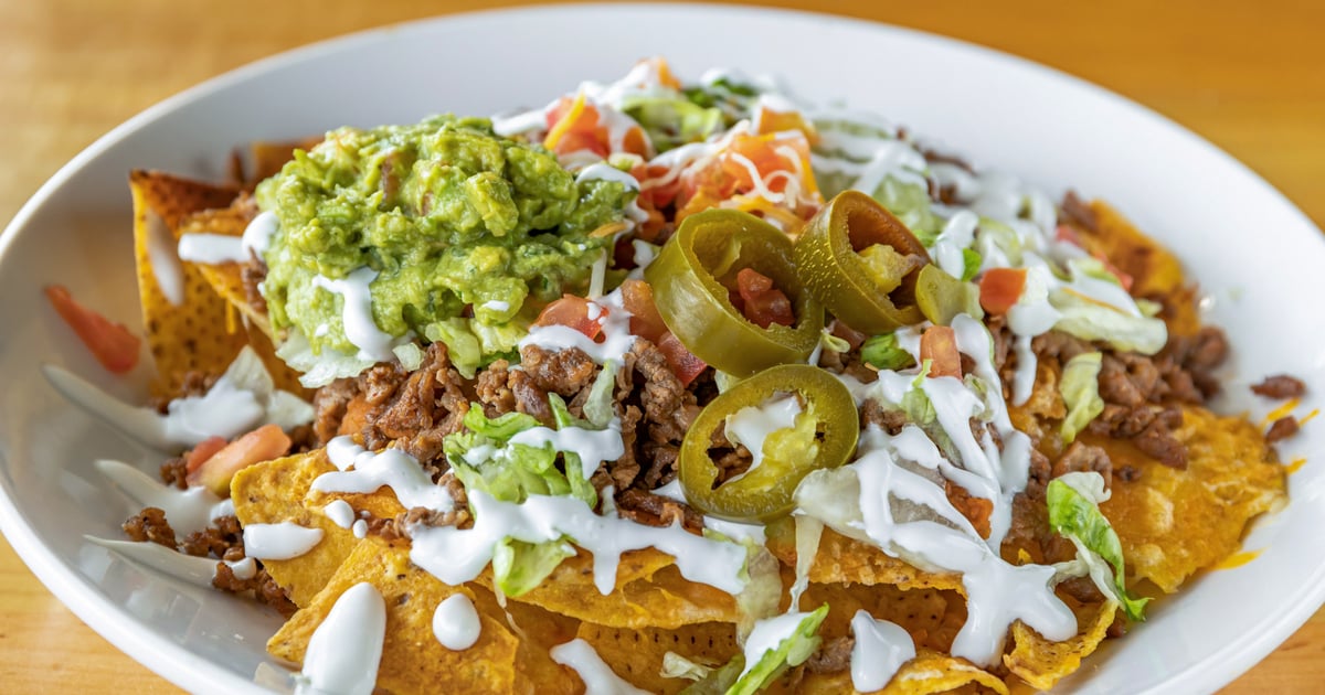 weekend nachoes ロンT WEEKEND NACHOS Europe 2010 shirt | TShirtSlayer TShirt and