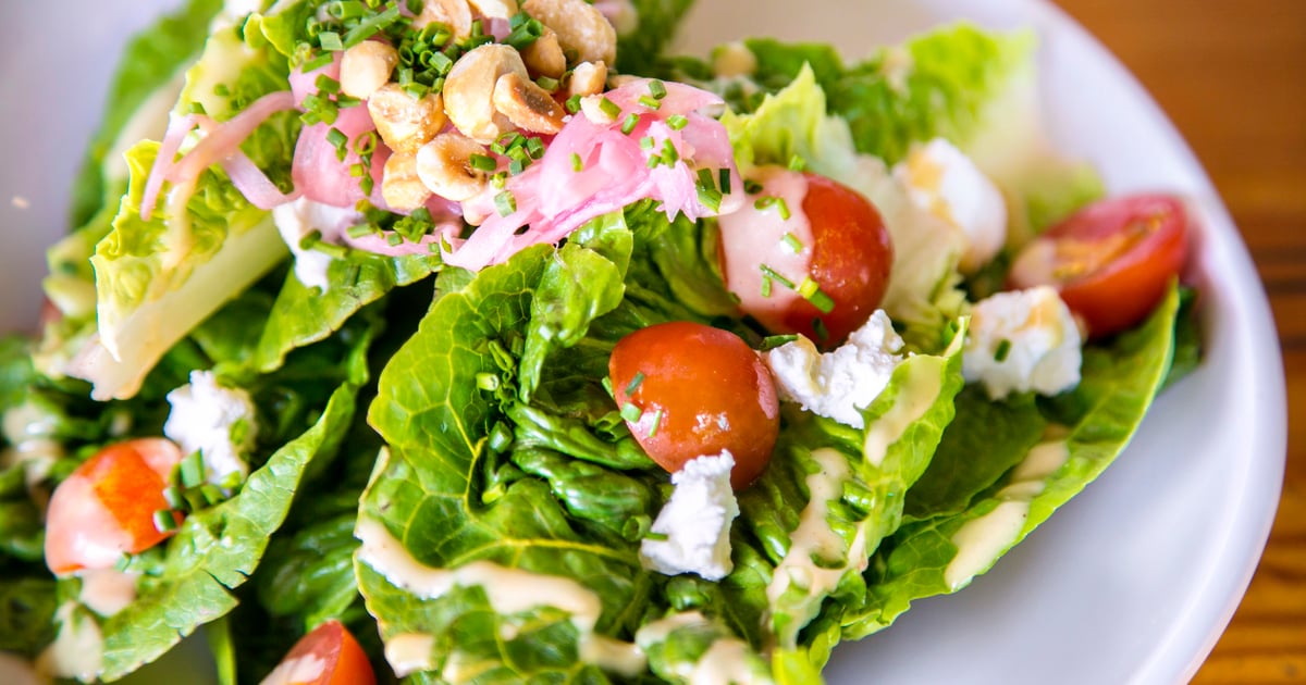 organic-sweet-gem-lettuce-salad-with-grilled-jidori-chicken-breast