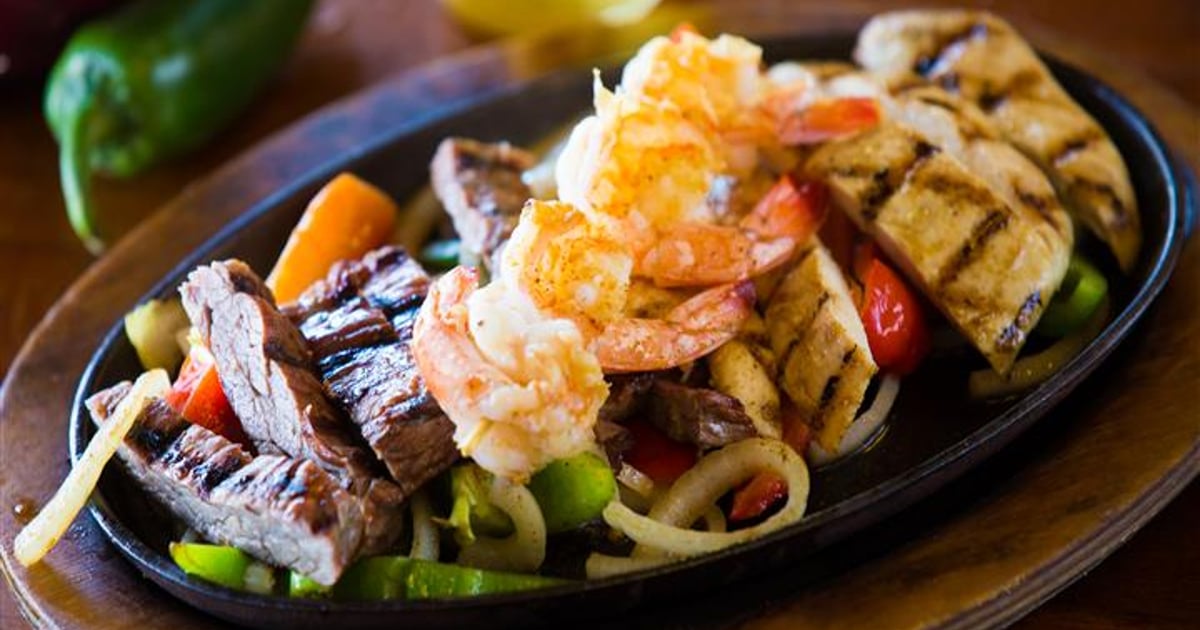 Fajita Trio Our Menu La Pradera Mexican Restaurant Mexican