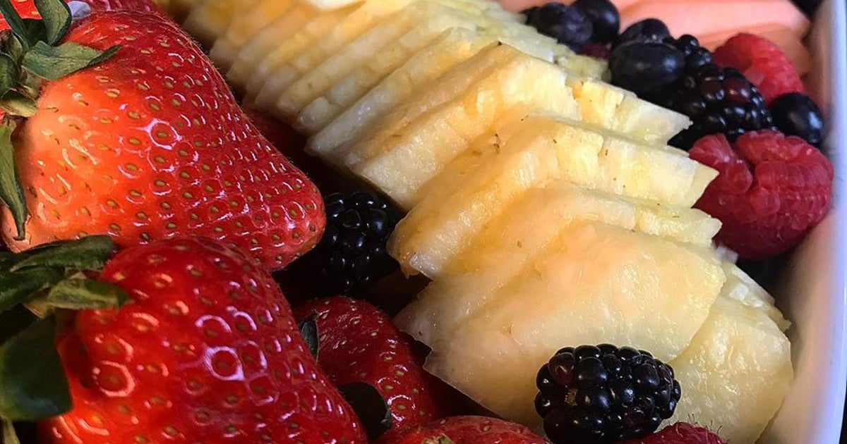 Fresh Fruit Tray - Corporate Menu & Things in Between - Wild Asparagus ...