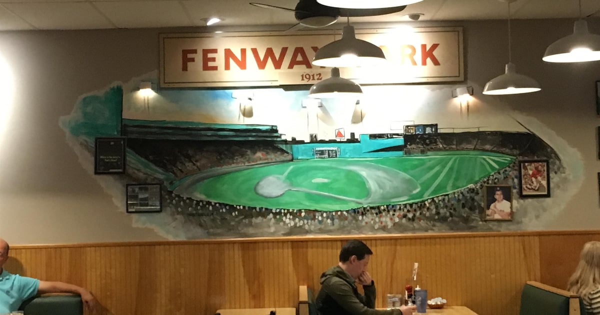 Paul's Diner Restaurant in Westford, MA