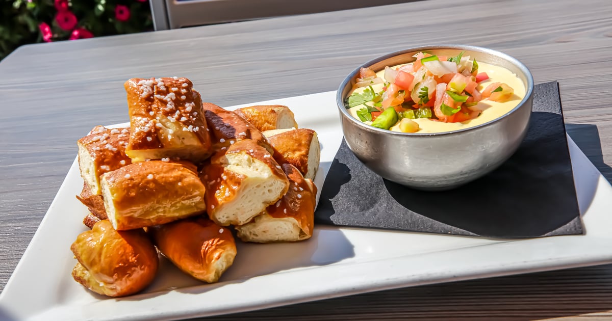 Pretzel Bites & Queso Dinner Roadhouse Boulder Depot American