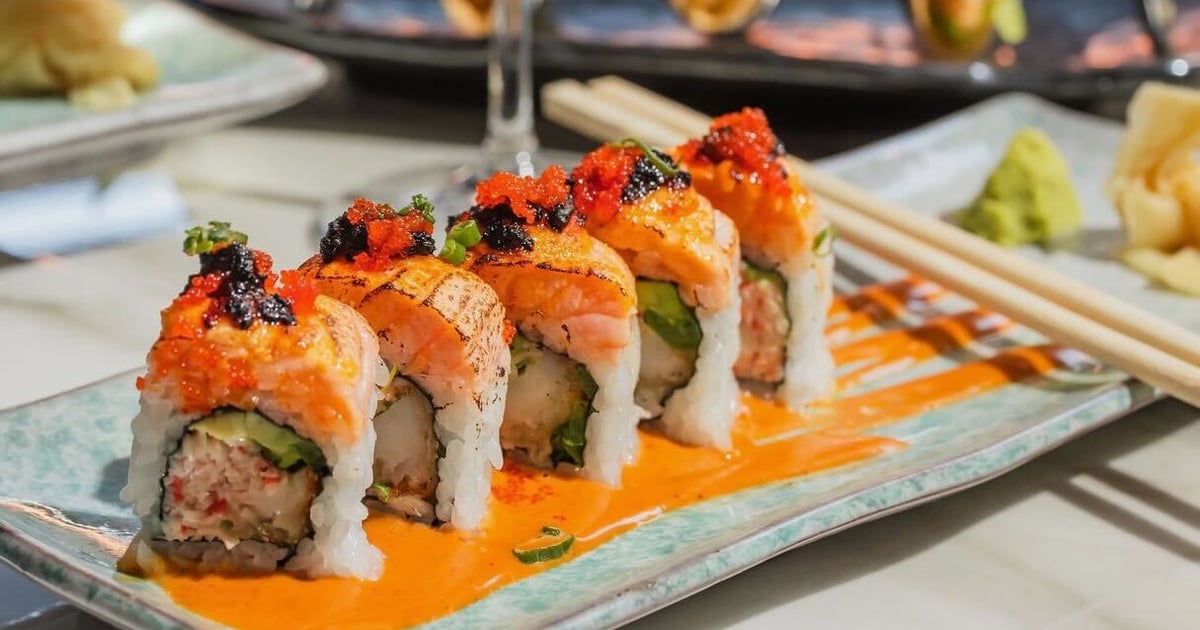 Lana Salmon - Lounge 31 - Cocktail Lounge & Sushi Restaurant in