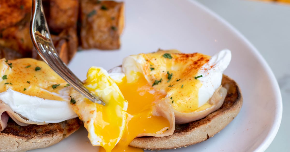 Eggs Benedict * Brunch Menu Taverna
