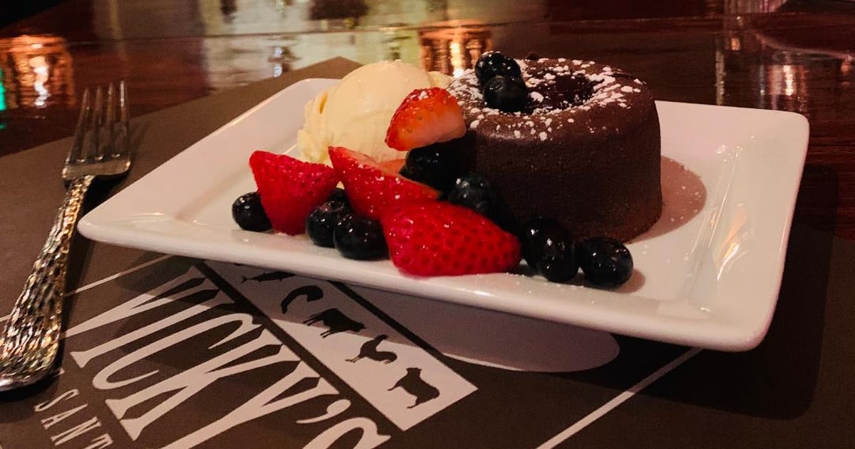 Molten Lava Cake Valentine's Menu Vicky's Santa Fe Restaurant in