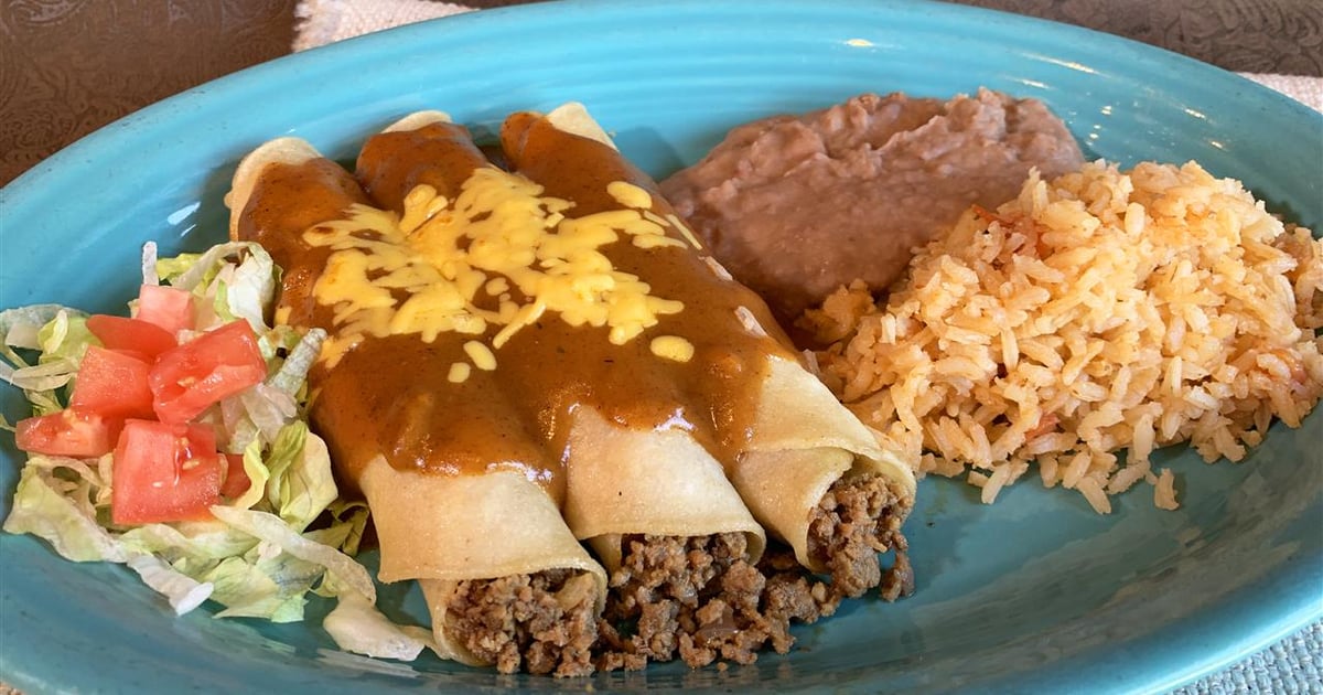 Enchiladas de Picadillo Especial Main Menu Pericos Mexican Cuisine
