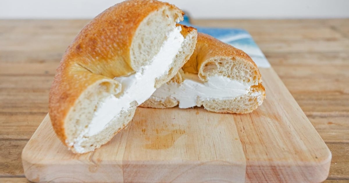 ★FLCT★ Cream and Bagel Bag_Cream Bagel FlatZ Dozen + 6 FREE by Zucker's Bagels and Smoked