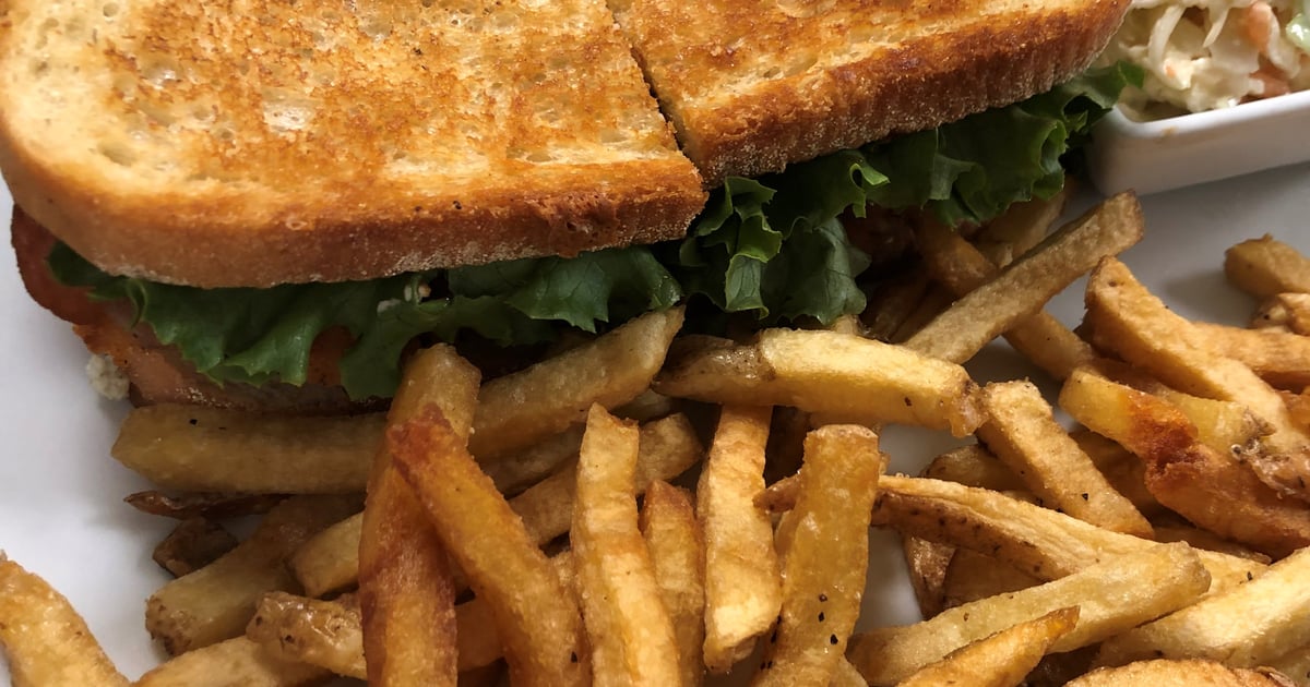 Pepperberry Melt Dinners Wilton House of Pizza Pizza Restaurant