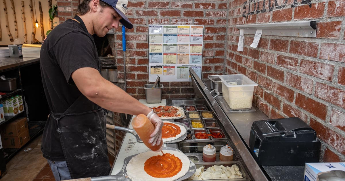 Join Our Team Bricks and Birch Pizza Restaurant Redlands & Riverside