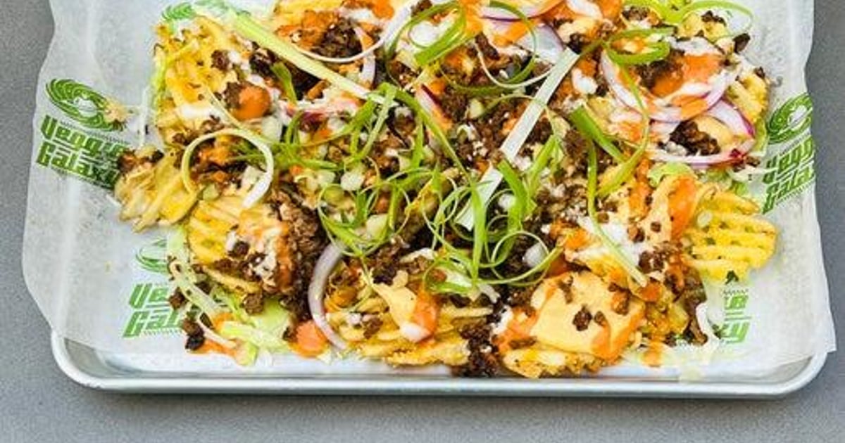 Miranda's Kickin Loaded Waffle Fries - Veggie Galaxy - Vegan