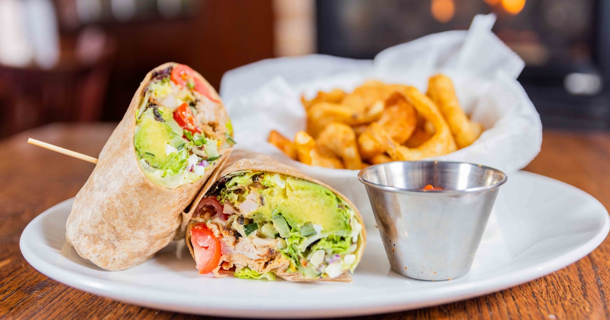 blackened-ahi-wrap-menu-the-metropolitan-american-diner-bar