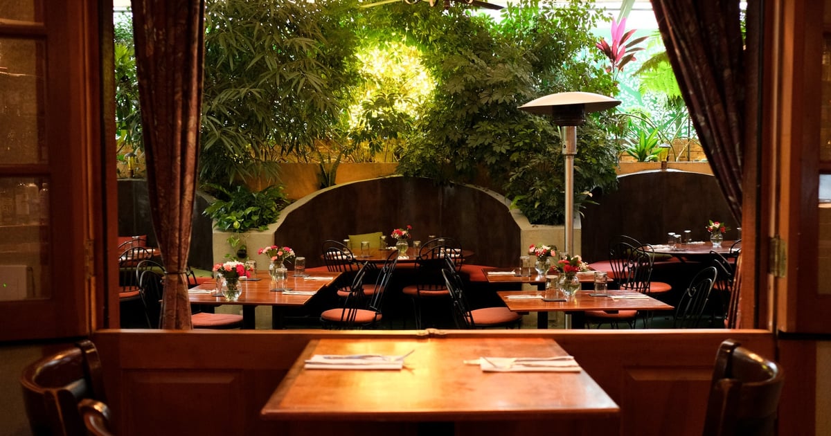 テロワール TERROIR JAMES E. WILSON Terroir: The Role of Geology, Climate and Culture in the