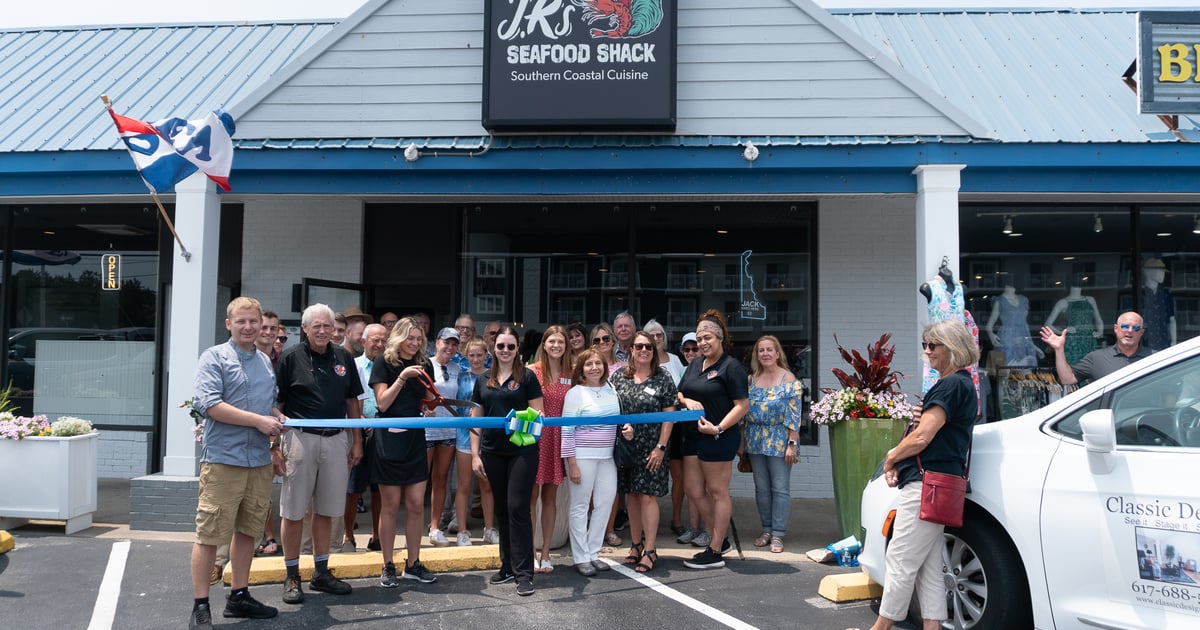 About - Jr's Seafood Shack - Seafood Restaurant in Fenwick Island, DE