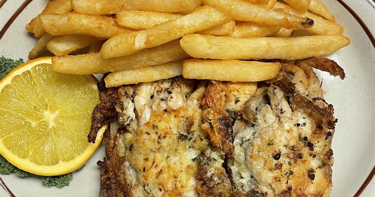 Soft Crabs Platter Dinner Menu Mike's Restaurant & Crabhouse