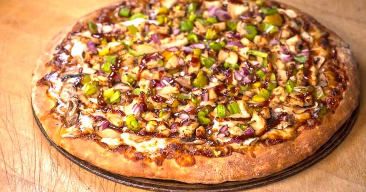 BBQ Chicken Pizza Pizza Express Paso Robles Pizza Restaurant in CA