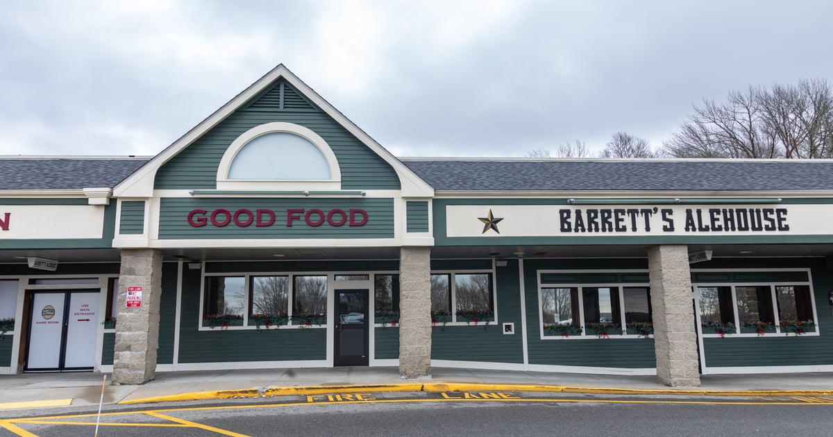 Fall River Join Our Team Barrett's Alehouse American Restaurant in MA