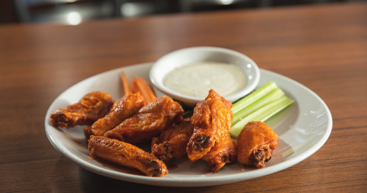 Chicken Wings Menu Barrett's Alehouse American Restaurant in MA