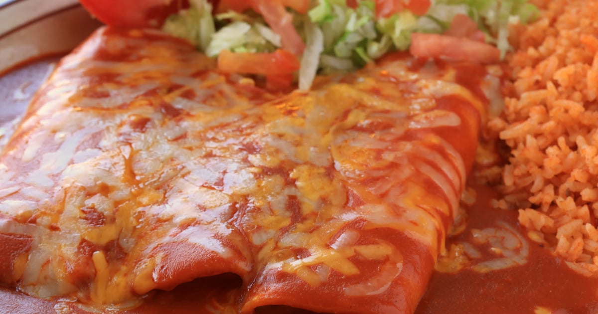 enchiladas-lunch-dinner-menu-los-cerritos-mexican-kitchen-in