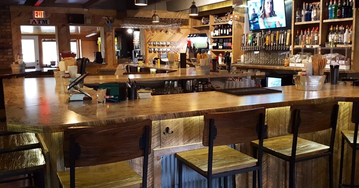 Contact The Pickled Loon Saloon Bar & Grill in MN