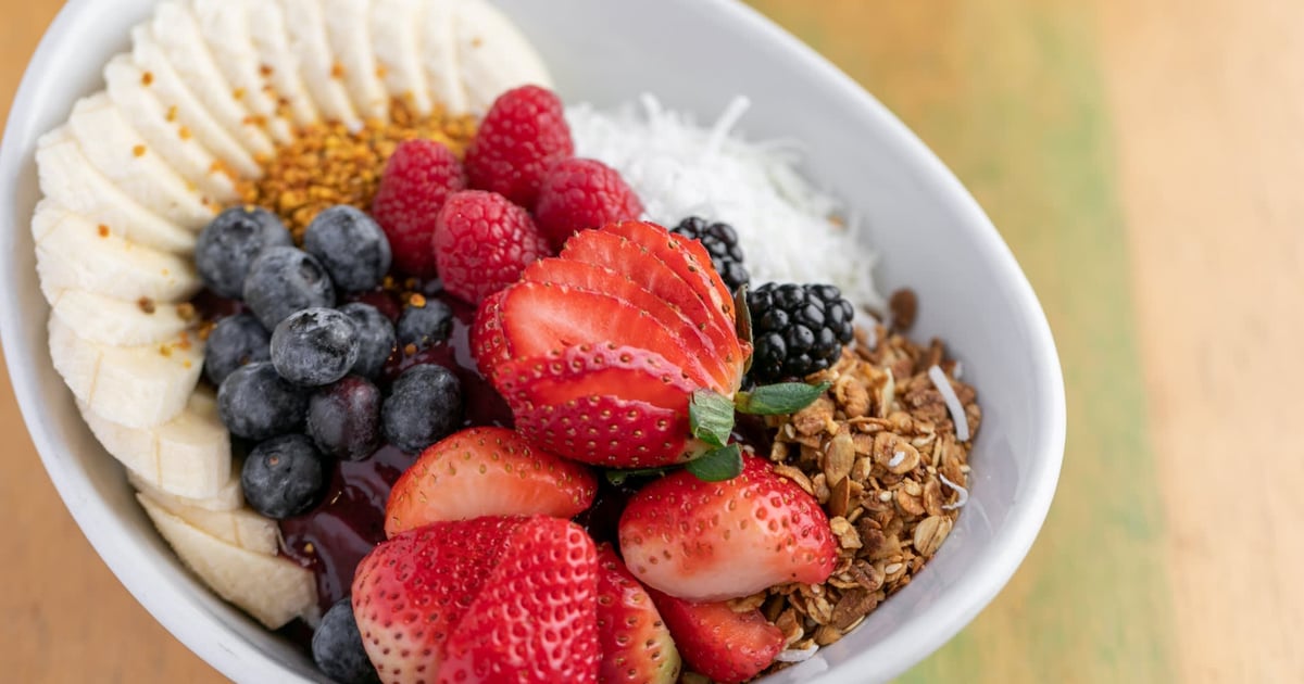 ACAI BOWL Smoothies, Smoothie Bowls & Juices Swami's Cafe