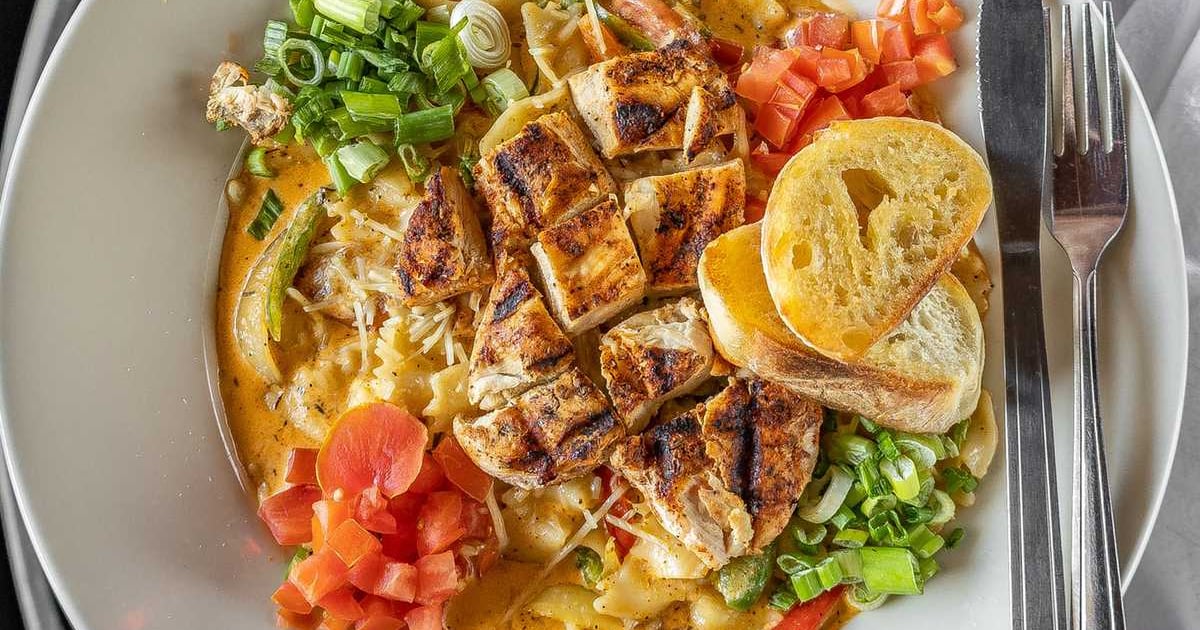 Louisiana Chicken Pasta Bowl Menu Hebron Grille