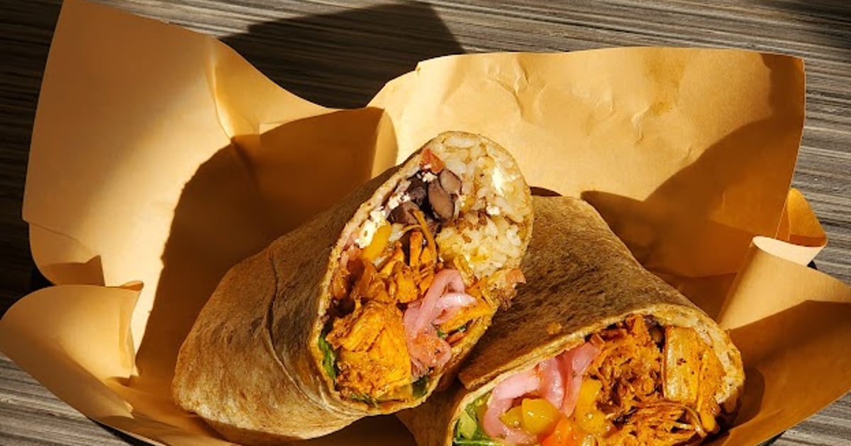 Adobo Chicken Burrito Menu Burrito Splendido Mexican Restaurant in MB