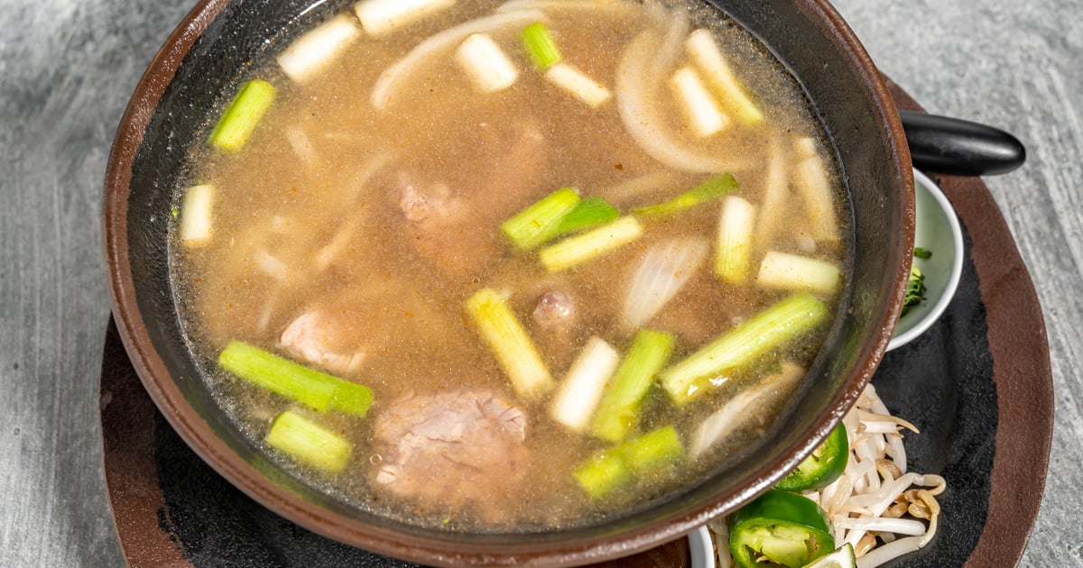 Vietnamese Pho Bowl - Main Menu - Wok n Fire - Asian Restaurant in IL