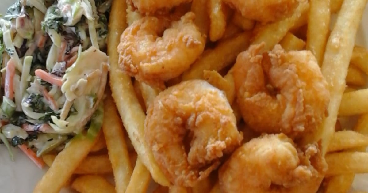 Fried Shrimp 🍤 Lunch The Sailing Cow American Restaurant in