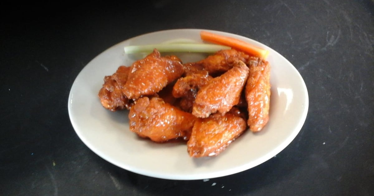 50Cent Wings Beach Hour The Sailing Cow Southern Restaurant in