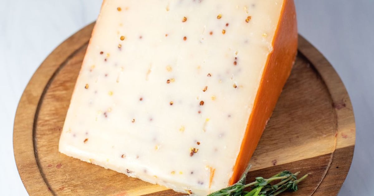 Mustard Melange All Flavors Marieke Gouda Wisconsin Cheese, Farm