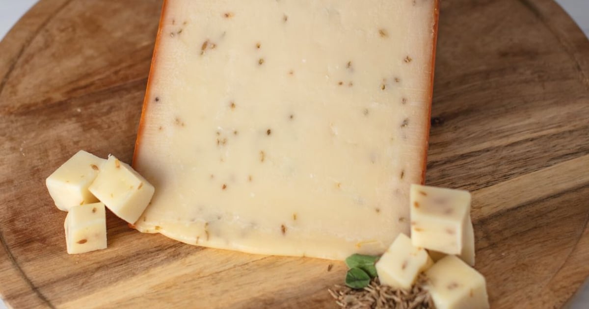 Smoked Cumin All Flavors Marieke Gouda Wisconsin Cheese, Farm