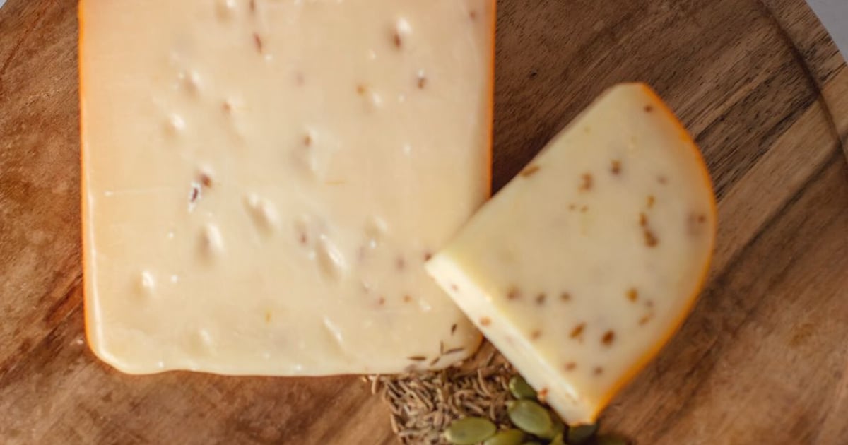 Cumin All Flavors Marieke Gouda Wisconsin Cheese, Farm, Store, and