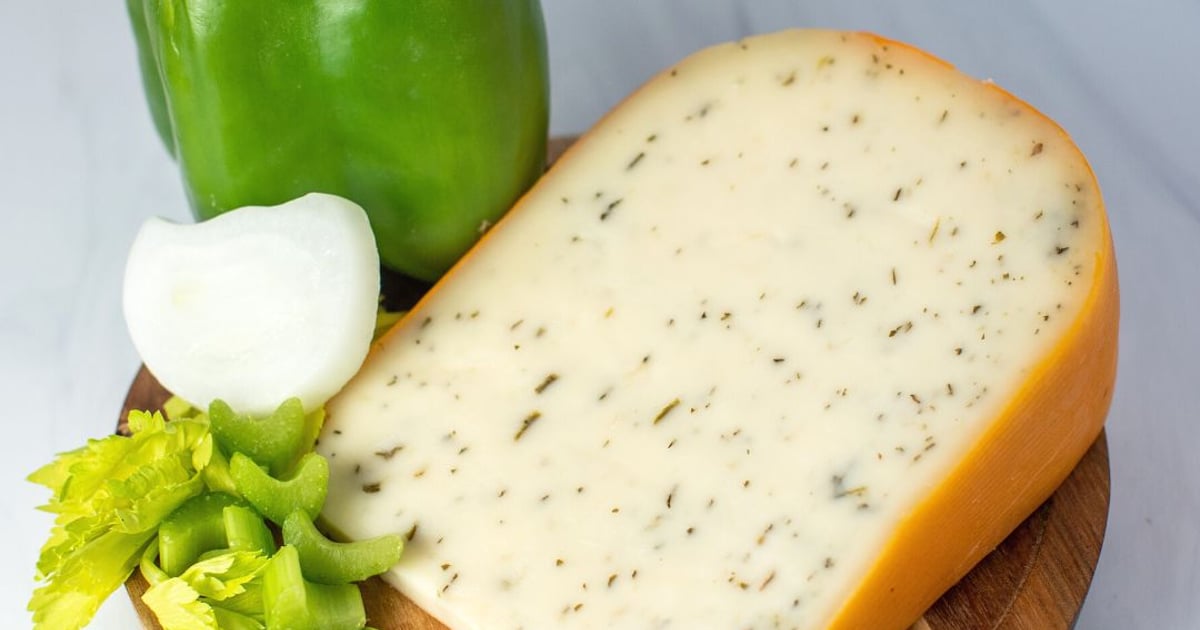 Holy Trinity Melange All Flavors Marieke Gouda Wisconsin Cheese