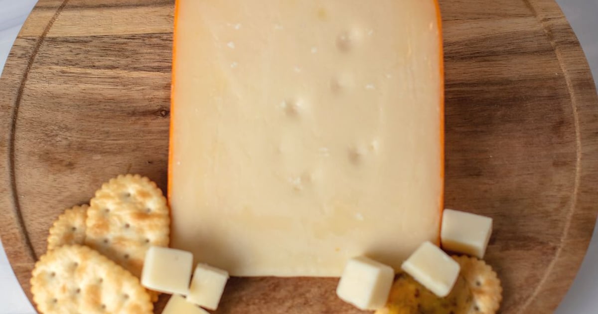 Super Aged All Flavors Marieke Gouda Wisconsin Cheese, Farm, Store