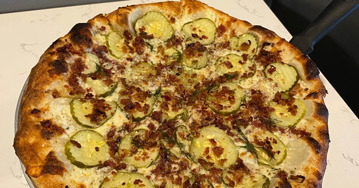 Tickle My Pickle Pizza - Gido's Brick Oven Pizza